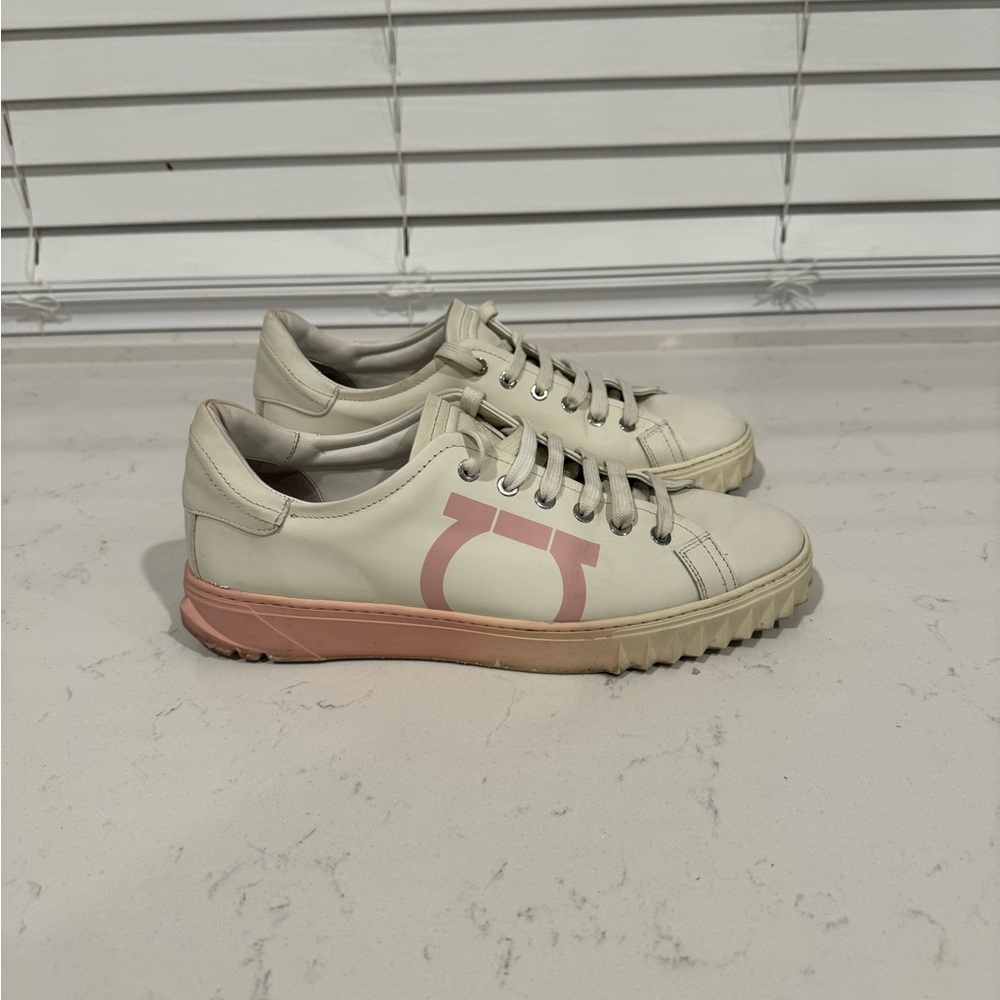 Salvatore Ferragamo Women's Cream and Pink Sneakers